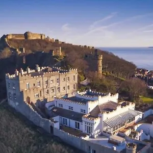 Guest house Castle By The Sea