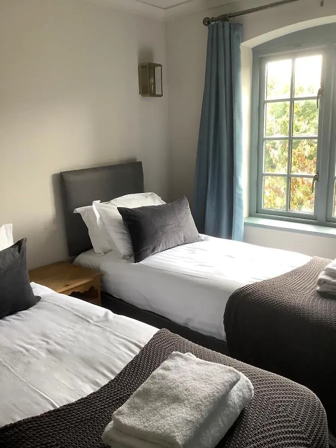 The Mooring Post Bed & Breakfast Gloucester